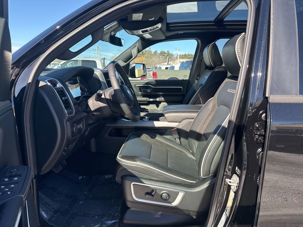 Certified 2025 RAM 1500 Laramie w/ Sport Appearance Package image 10