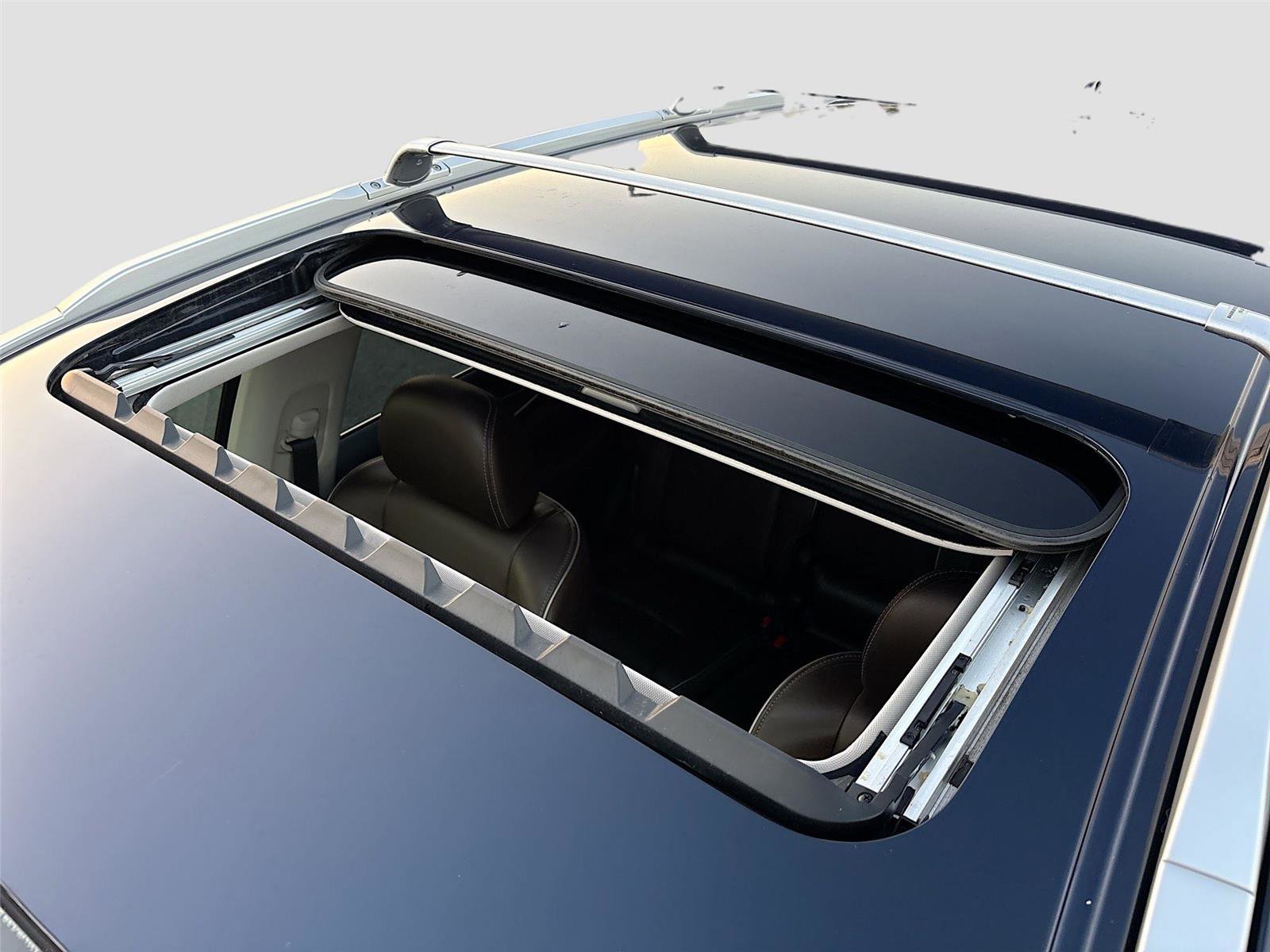 Used 2020 INFINITI QX60 Luxe w/ Essential Package image 25