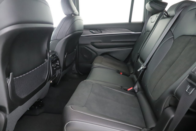 Used 2026 Jeep Grand Cherokee L 4WD image 29