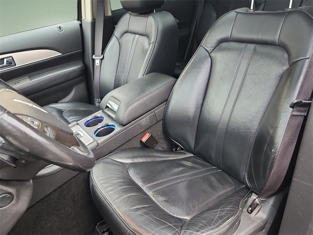 Used 2013 Lincoln MKX AWD image 10