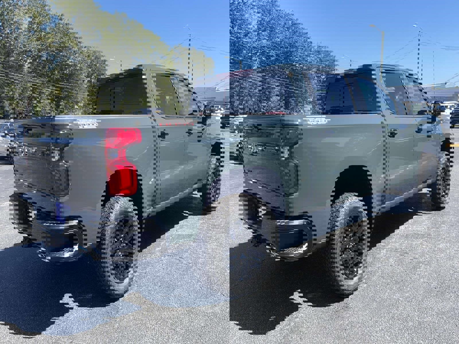 New 2026 Chevrolet Silverado 1500 LT Trail Boss w/ Convenience Package II image 3