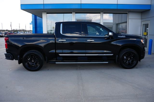 Used 2025 Chevrolet Silverado 1500 High Country w/ Technology Package image 35