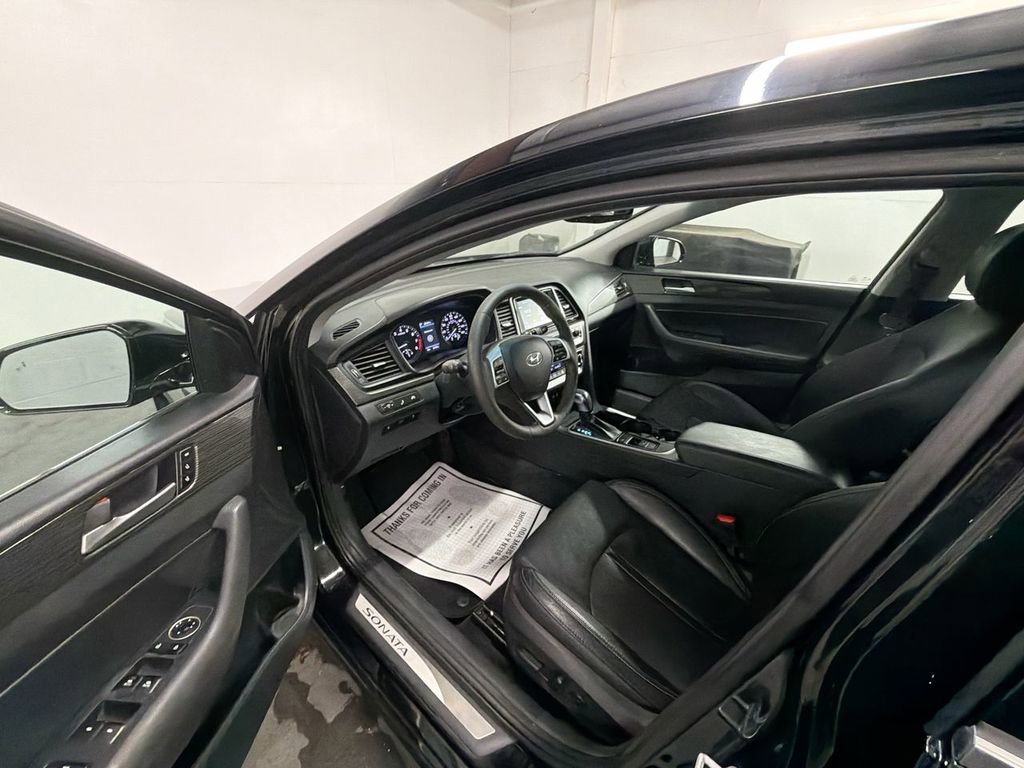 Used 2019 Hyundai Sonata Limited FWD image 10