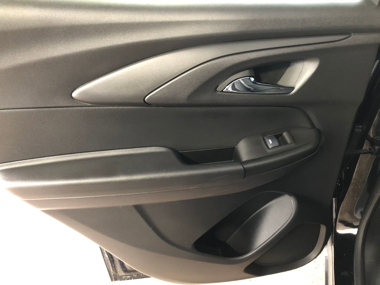 Used 2025 Chevrolet TrailBlazer ACTIV w/ Convenience Package AWD/4WD image 16