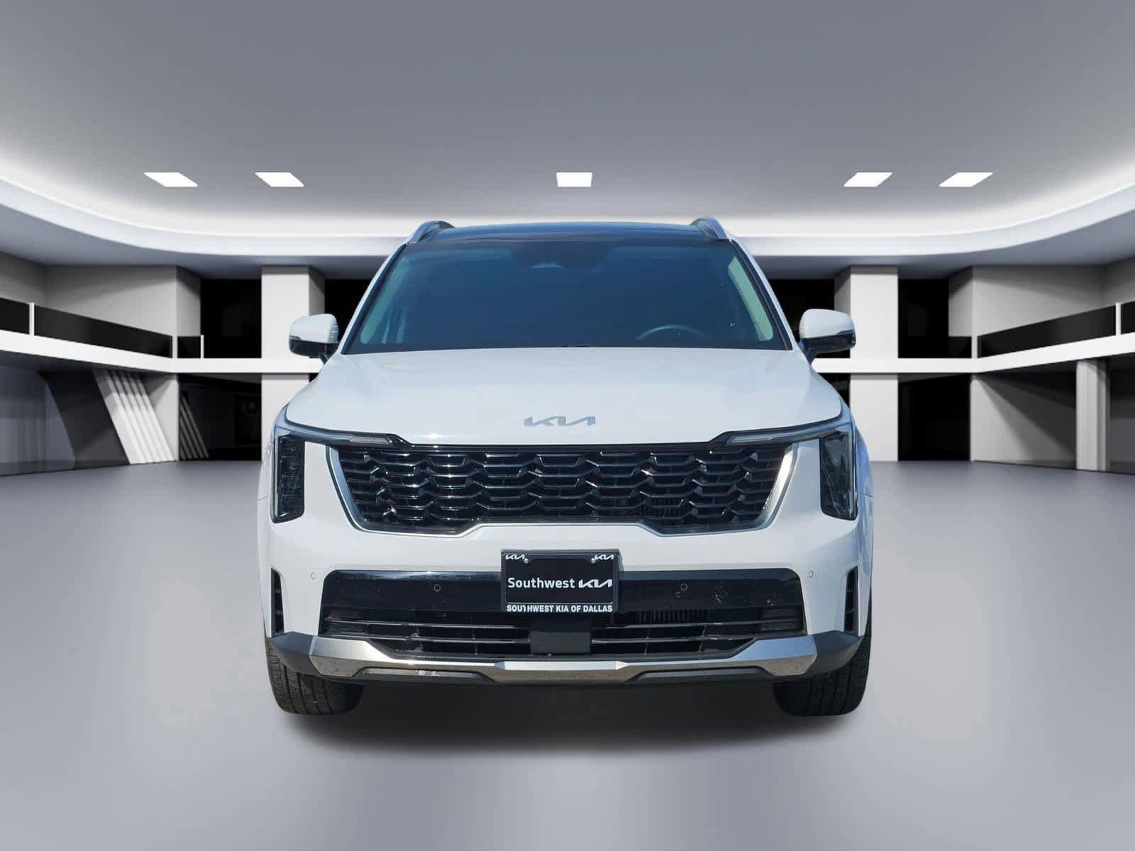 Certified 2025 Kia Sorento EX w/ Panoramic Sunroof Package FWD image 9