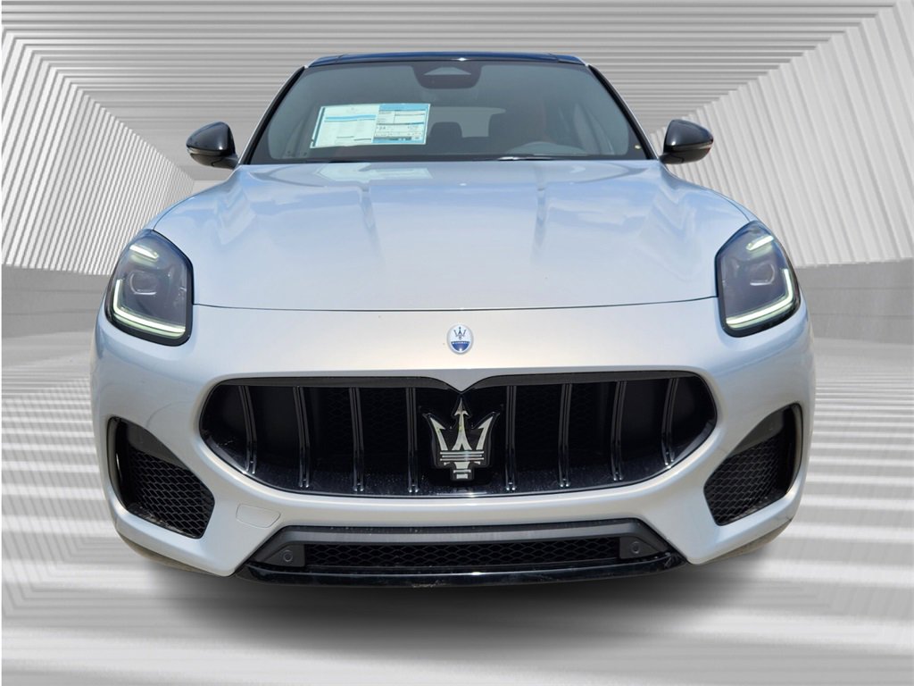 New 2025 Maserati Grecale Modena image 3