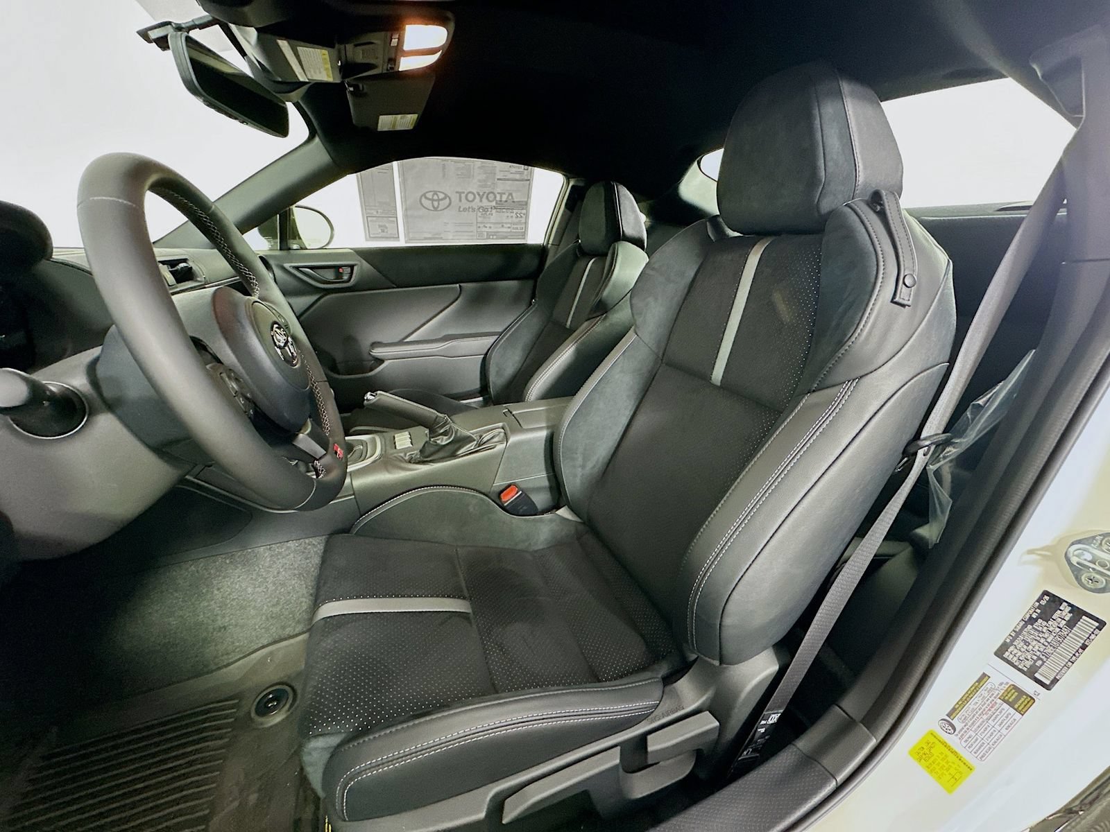 New 2026 Toyota GR86 Premium w/ Performance Package RWD image 20