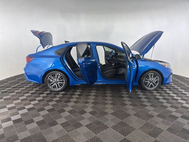 Used 2023 Kia Forte GT-Line w/ GT-Line Premium Package image 13