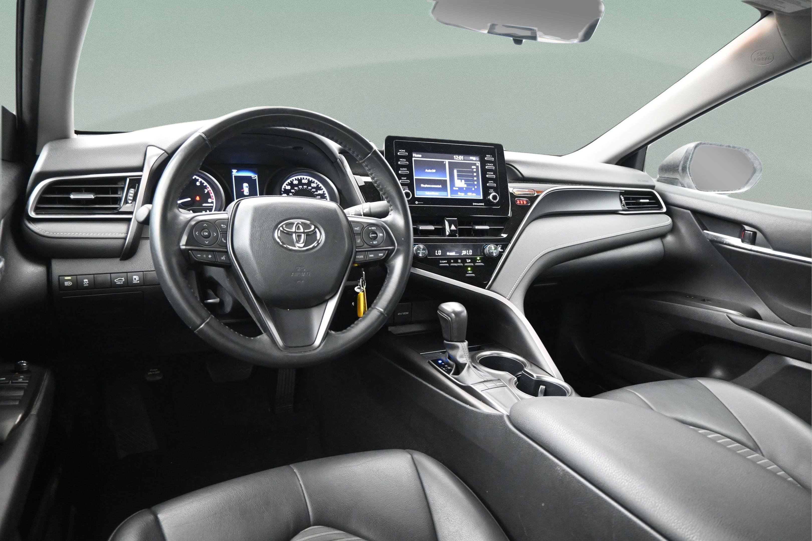 Certified 2024 Toyota Camry SE FWD image 35