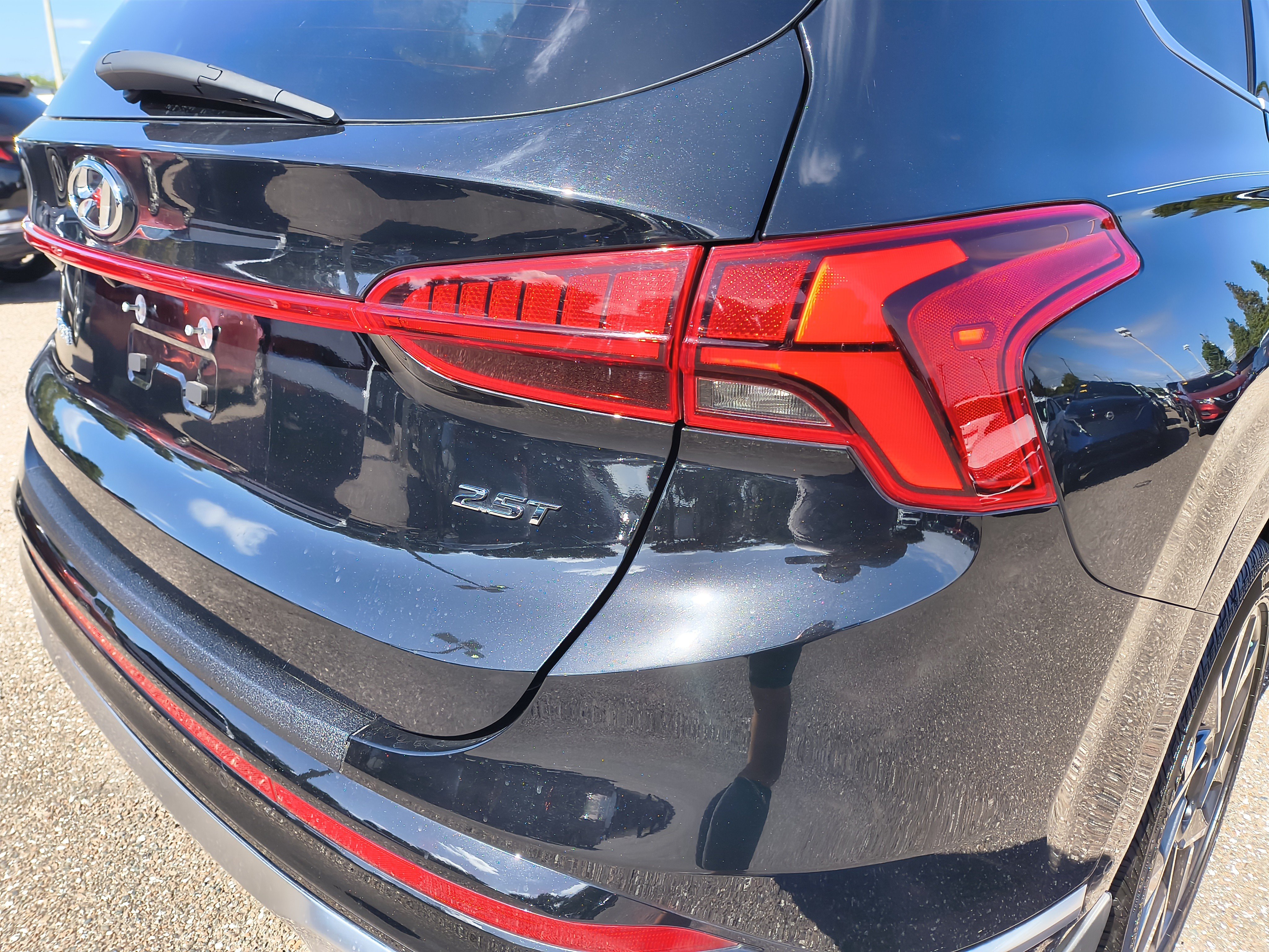 Used 2023 Hyundai Santa Fe Calligraphy FWD image 12