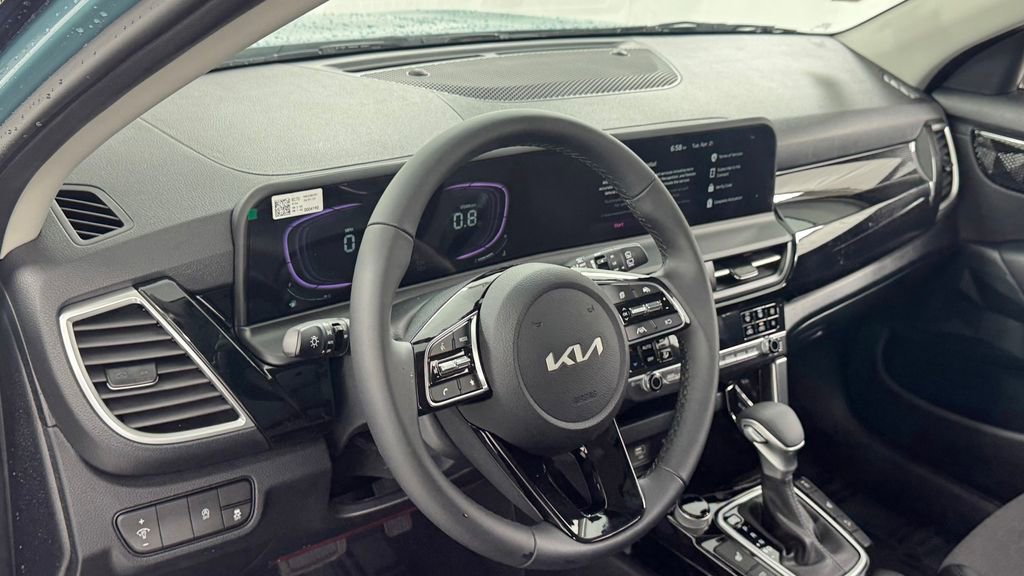 New 2026 Kia Seltos S AWD/4WD image 34