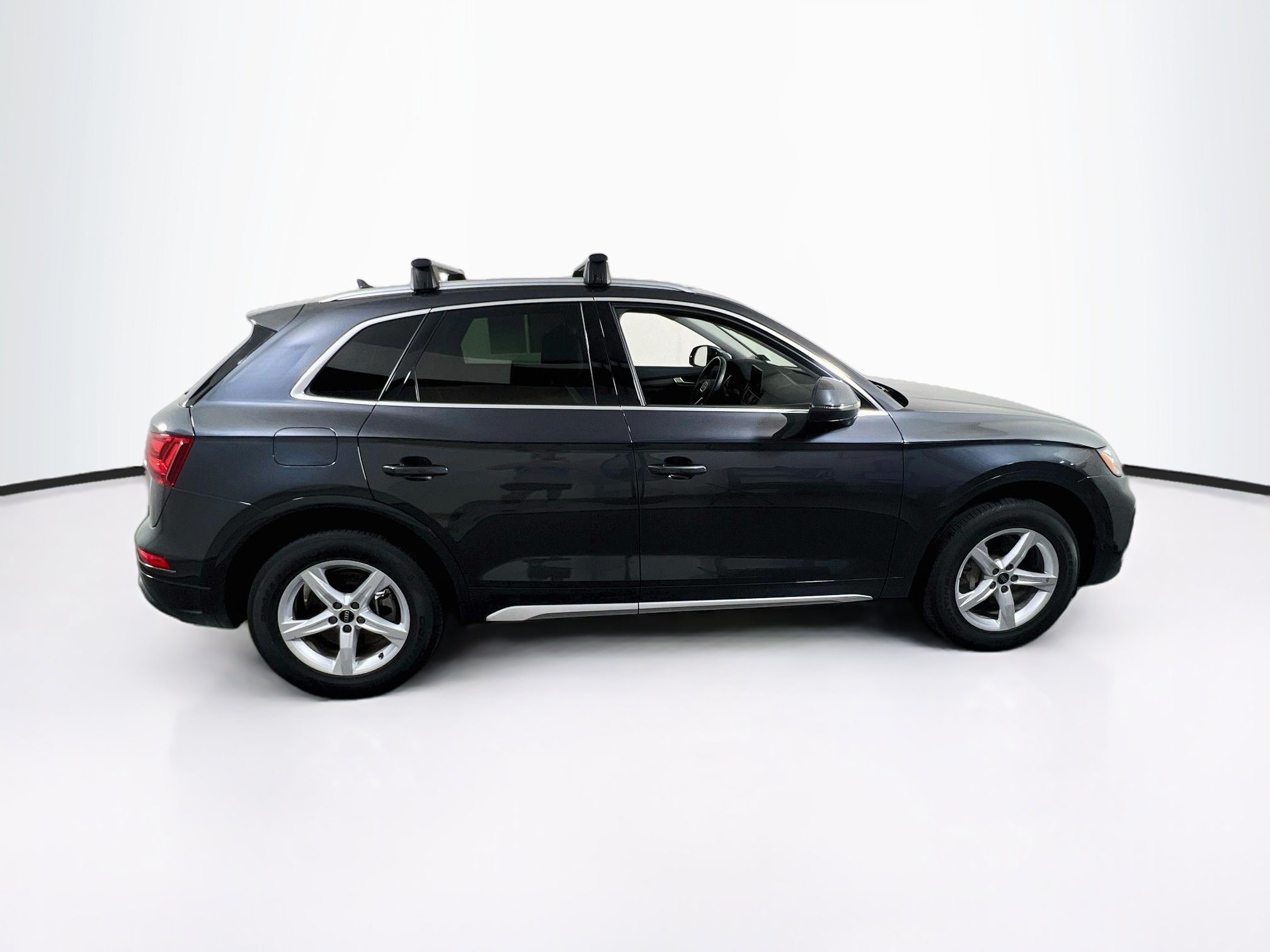 Used 2024 Audi Q5 2.0T Premium w/ Convenience Package AWD/4WD image 4