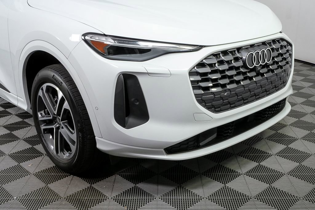 Used 2025 Audi Q5 Premium Plus w/ Premium Plus image 38