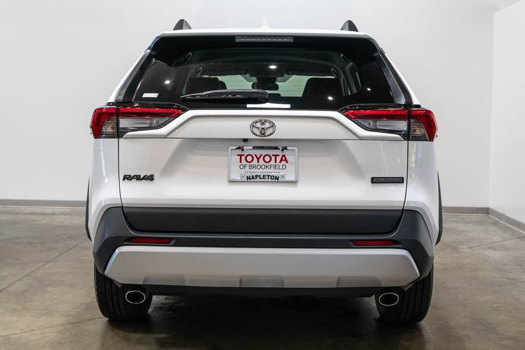 Used 2024 Toyota RAV4 Adventure AWD/4WD image 8