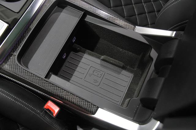 Used 2023 Audi SQ8 Prestige AWD/4WD image 17