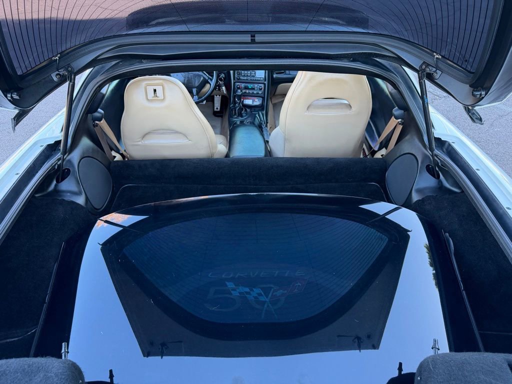 Used 2003 Chevrolet Corvette Coupe w/ Preferred Equipment Group image 13