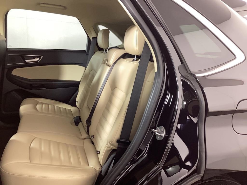 Used 2024 Ford Edge SEL w/ Convenience Package image 13