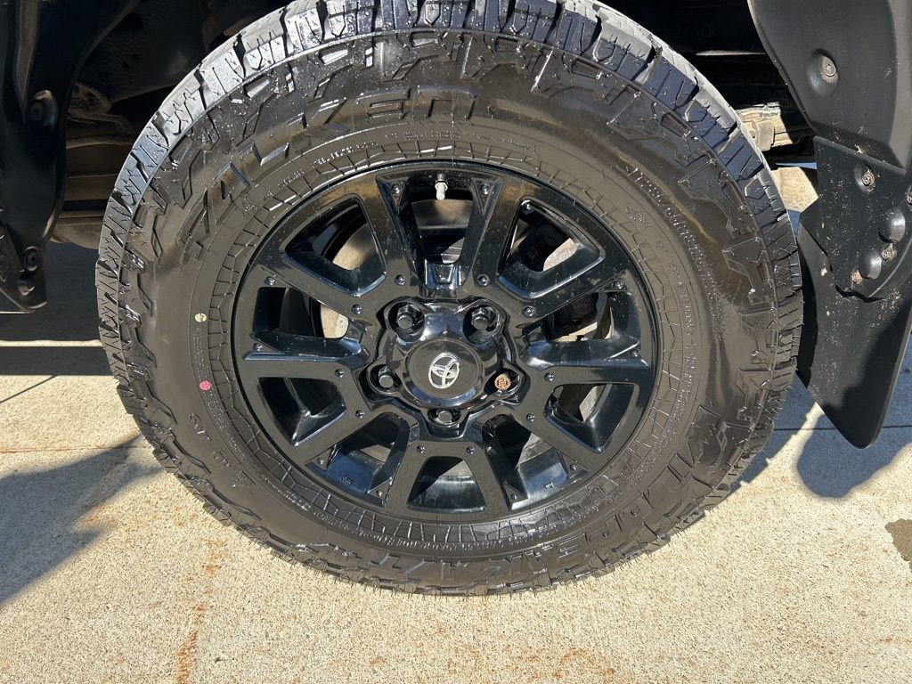 Used 2021 Toyota Tundra SR5 w/ SX Package image 11