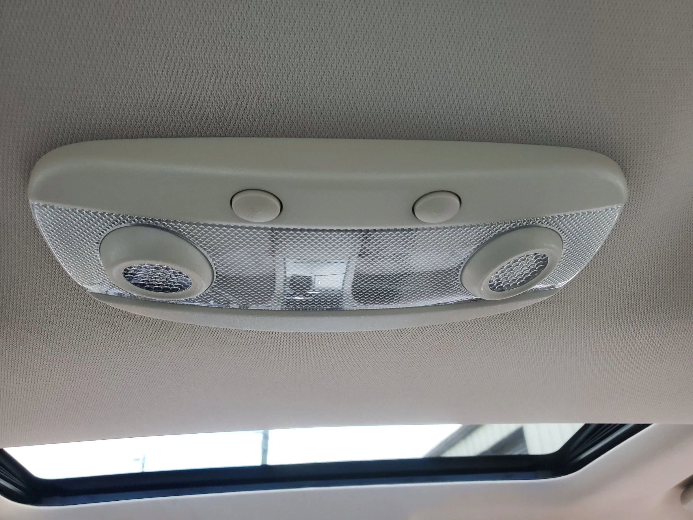 Used 2011 Ford Taurus Limited w/ 303A Rapid Spec Order Code image 31