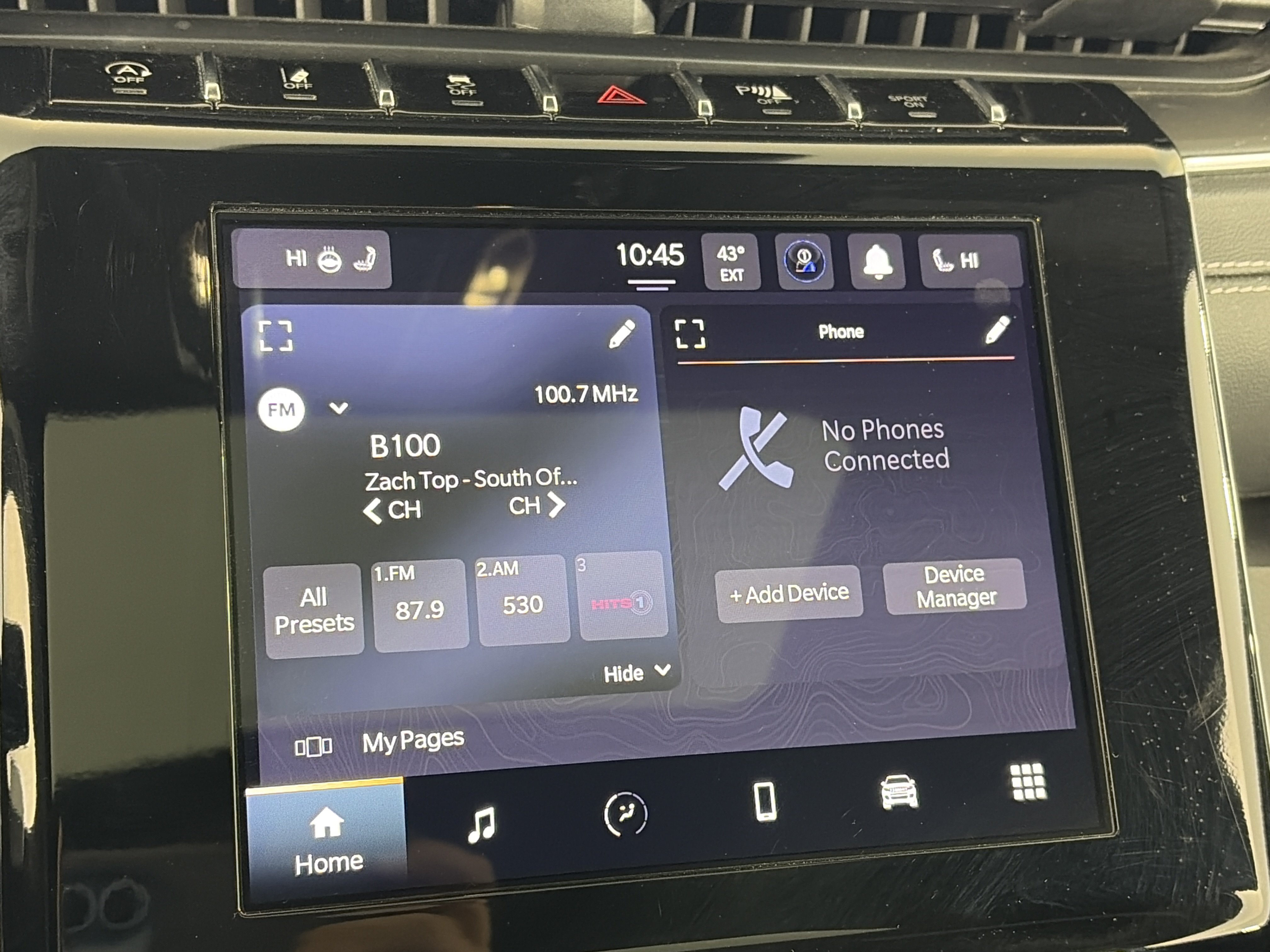 Used 2022 Jeep Grand Cherokee Altitude AWD/4WD image 19
