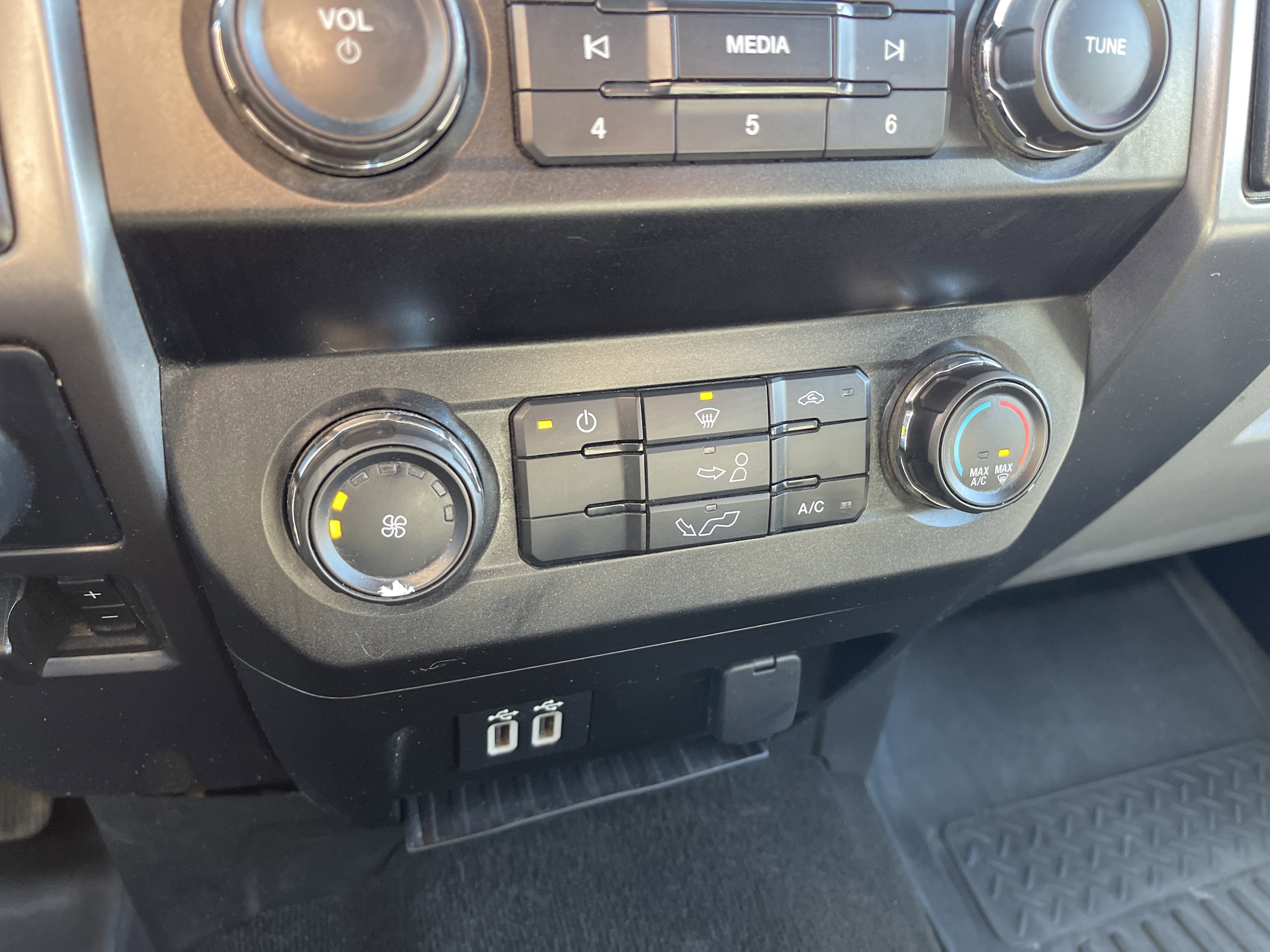 Used 2020 Ford F150 XLT w/ XTR Package image 18