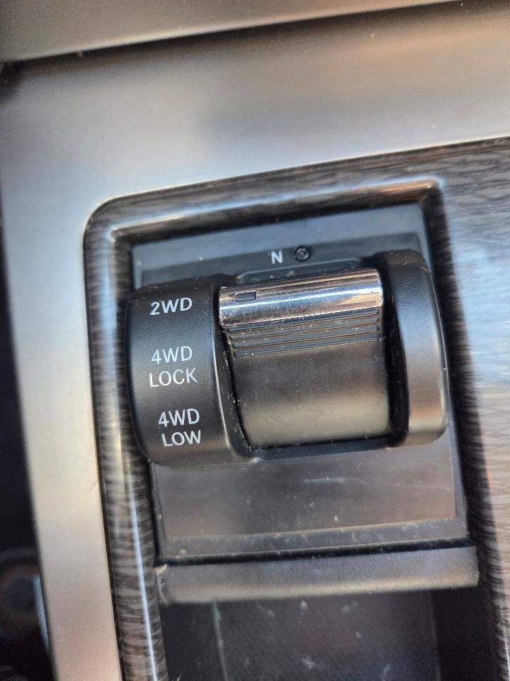 Used 2011 Jeep Liberty Limited Jet AWD/4WD image 26