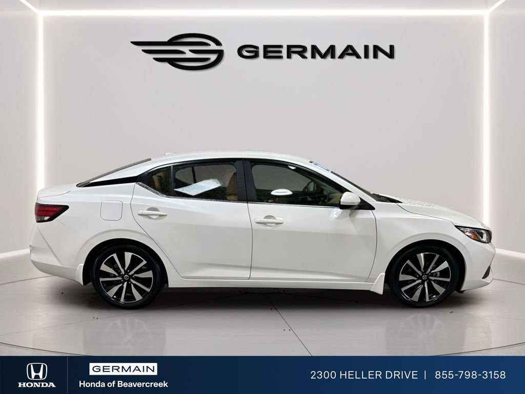 Used 2022 Nissan Sentra SV w/ SV Premium Package image 10