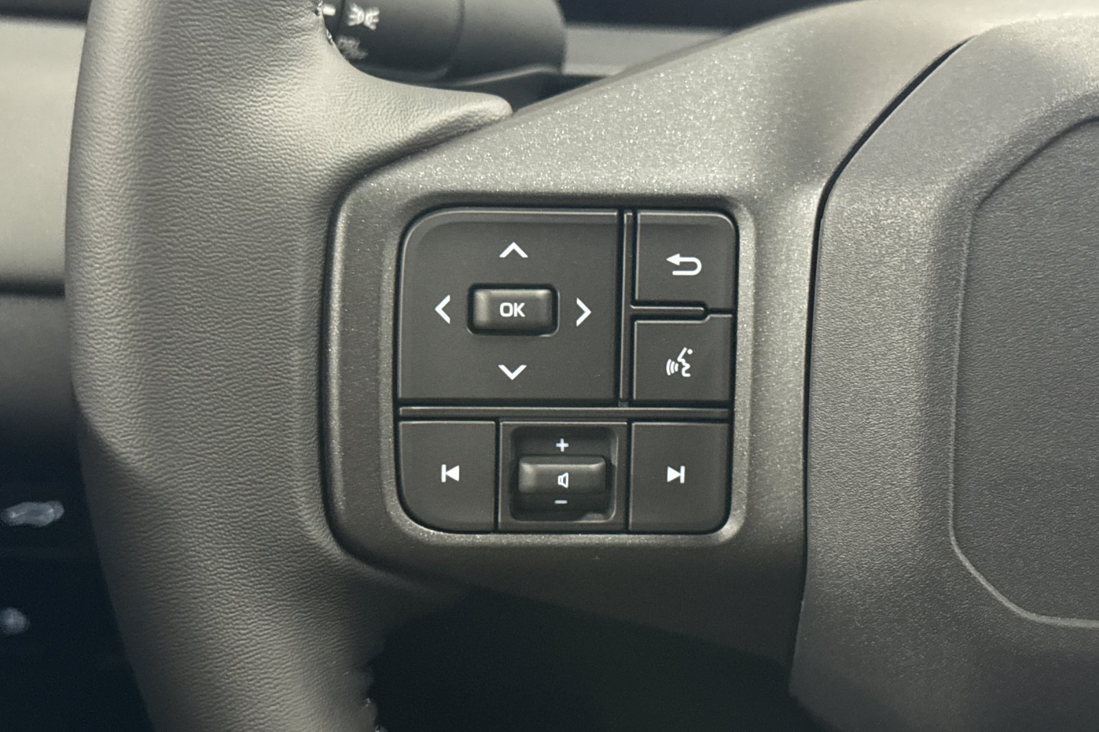 New 2026 Toyota RAV4 SE w/ Convenience Package AWD/4WD image 29
