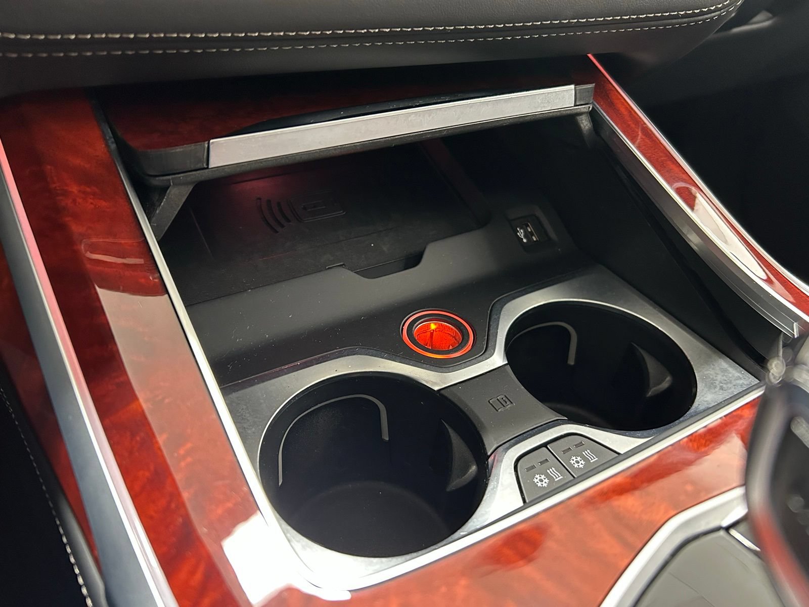 Used 2022 BMW ALPINA XB7 AWD/4WD image 20