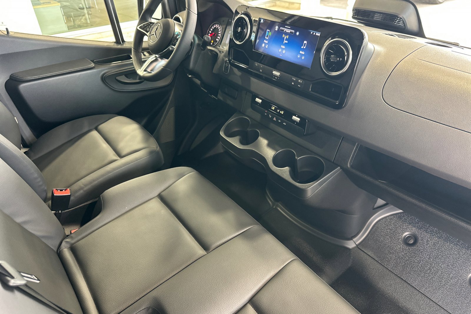 New 2025 Mercedes-Benz Sprinter 3500 image 15