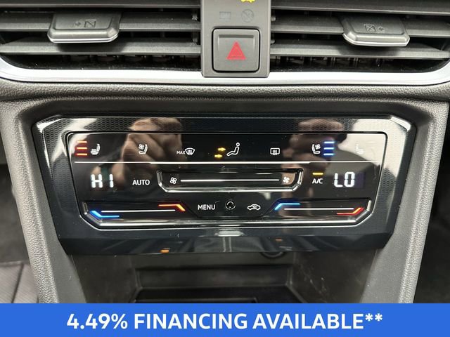 Certified 2025 Volkswagen Taos SEL image 20