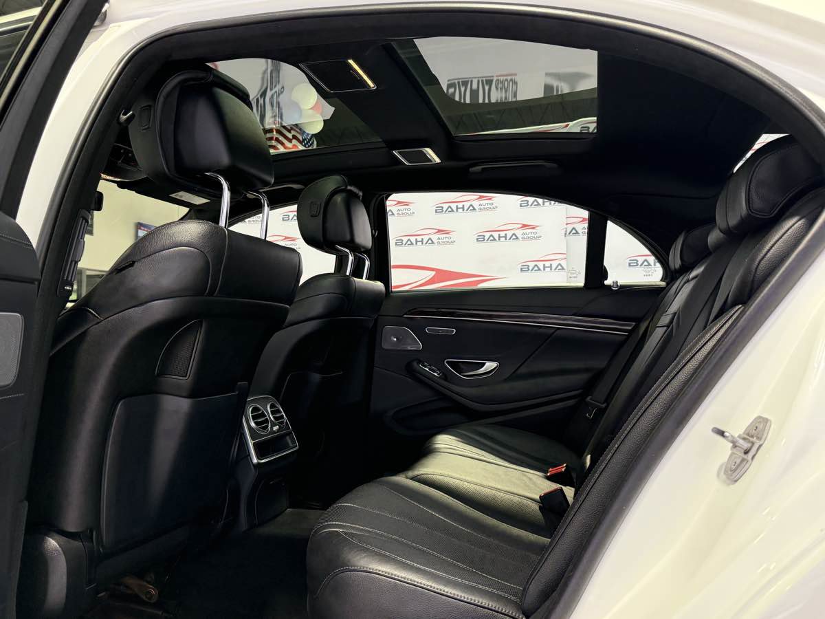 Used 2019 Mercedes-Benz S 450 4MATIC Sedan w/ Premium Package image 42