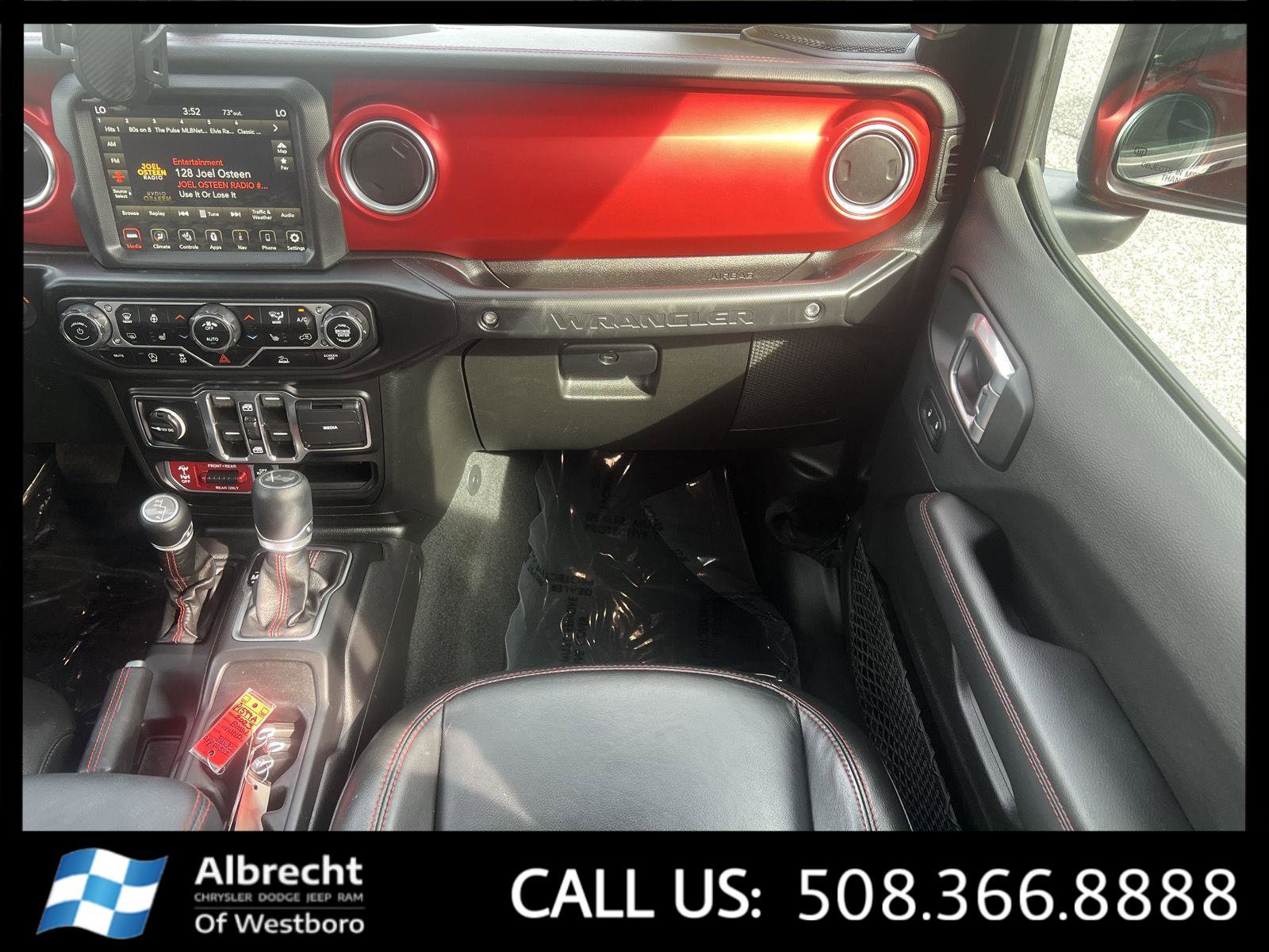 Used 2022 Jeep Wrangler Unlimited Rubicon w/ Cold Weather Group image 24