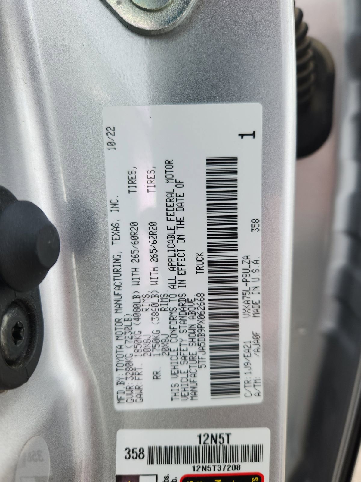 Used 2023 Toyota Tundra Limited image 18