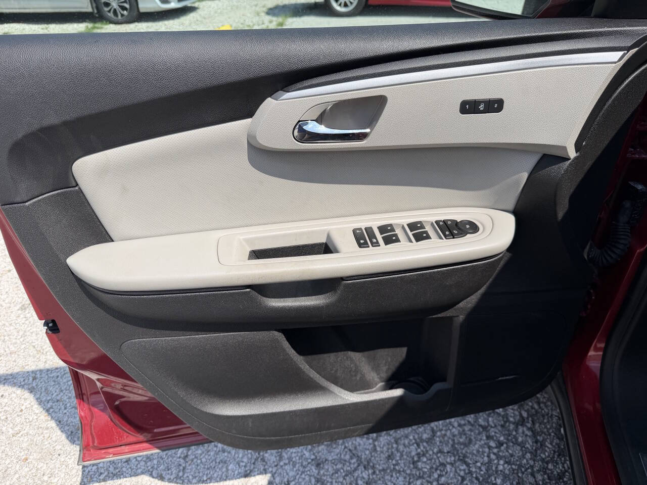 Used 2012 Chevrolet Traverse LTZ AWD/4WD image 13