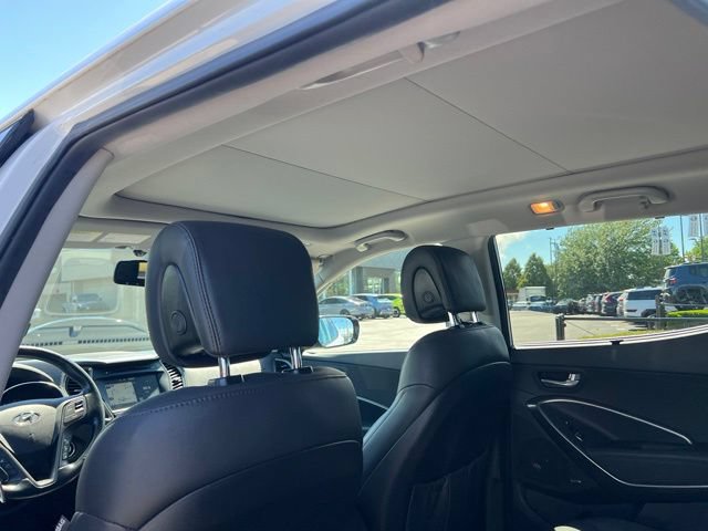 Used 2018 Hyundai Santa Fe Sport w/ Cargo Package AWD/4WD image 9