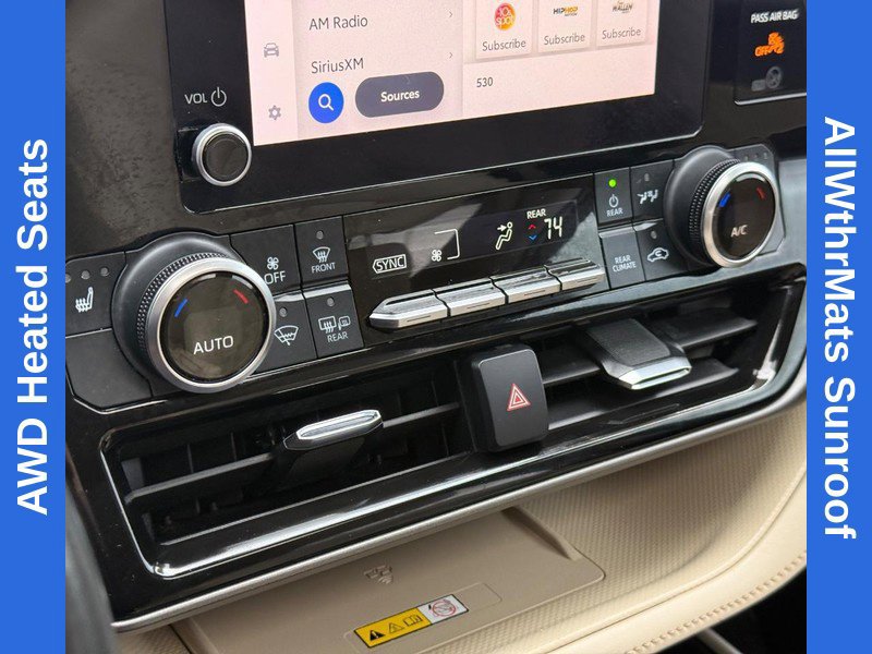 Used 2023 Toyota Highlander XLE AWD/4WD image 29