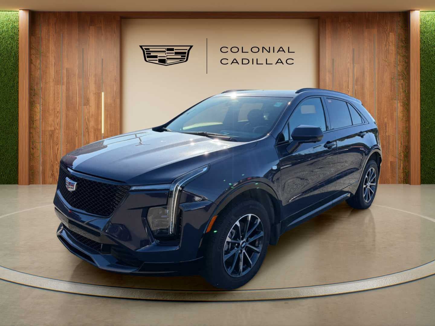 Used 2025 Cadillac XT4 Sport w/ Technology Package AWD/4WD image 1