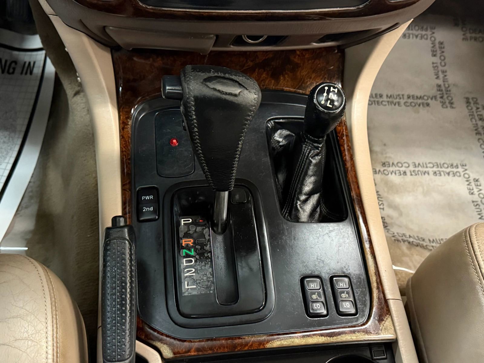 Used 1998 Toyota Land Cruiser image 32