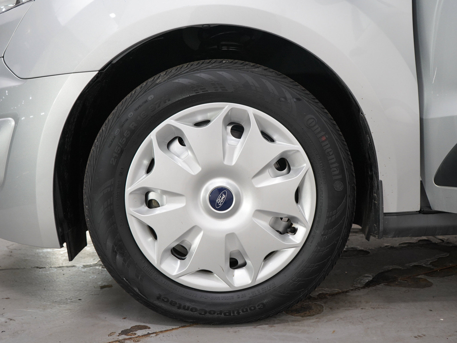 Used 2014 Ford Transit Connect XLT FWD image 24