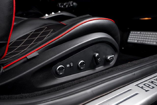 Used 2015 Ferrari California T RWD image 63