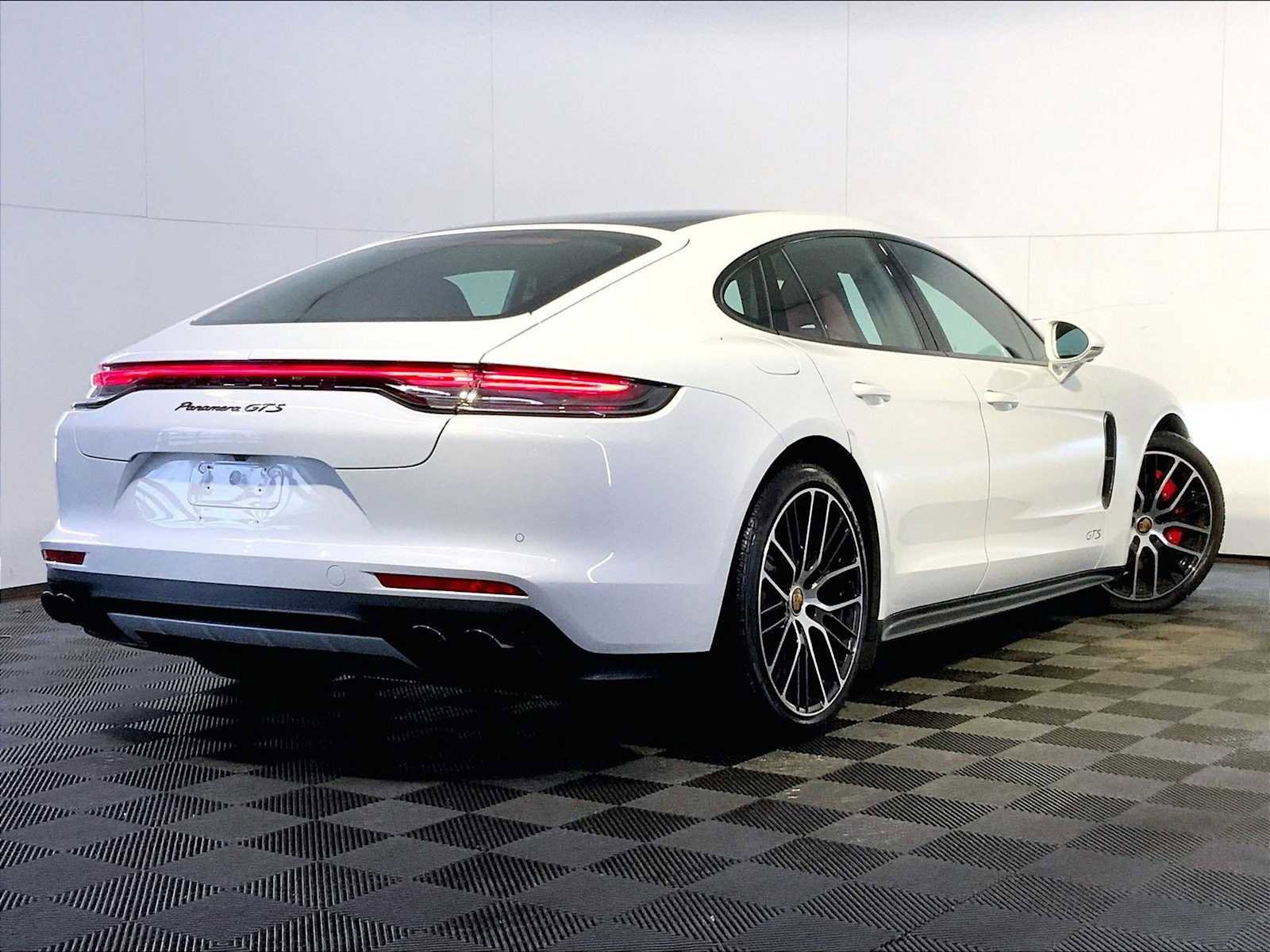 Certified 2023 Porsche Panamera GTS AWD/4WD image 7
