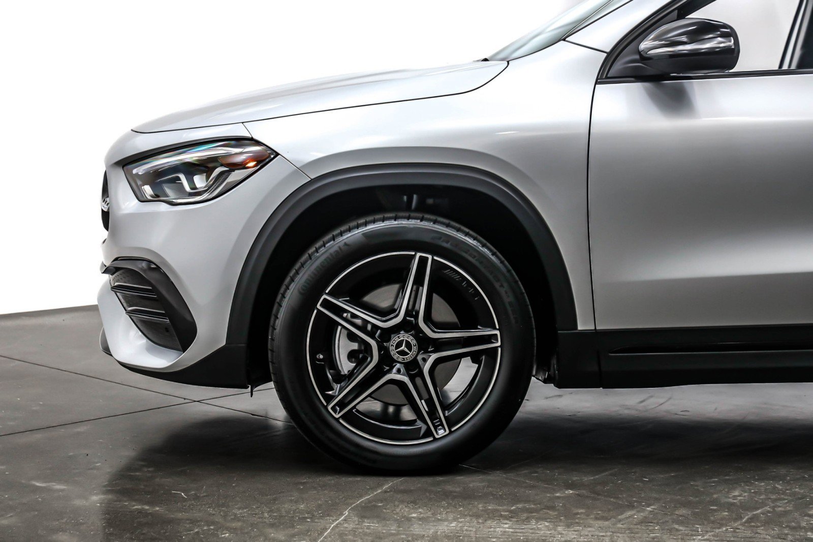 Used 2023 Mercedes-Benz GLA 250 image 9