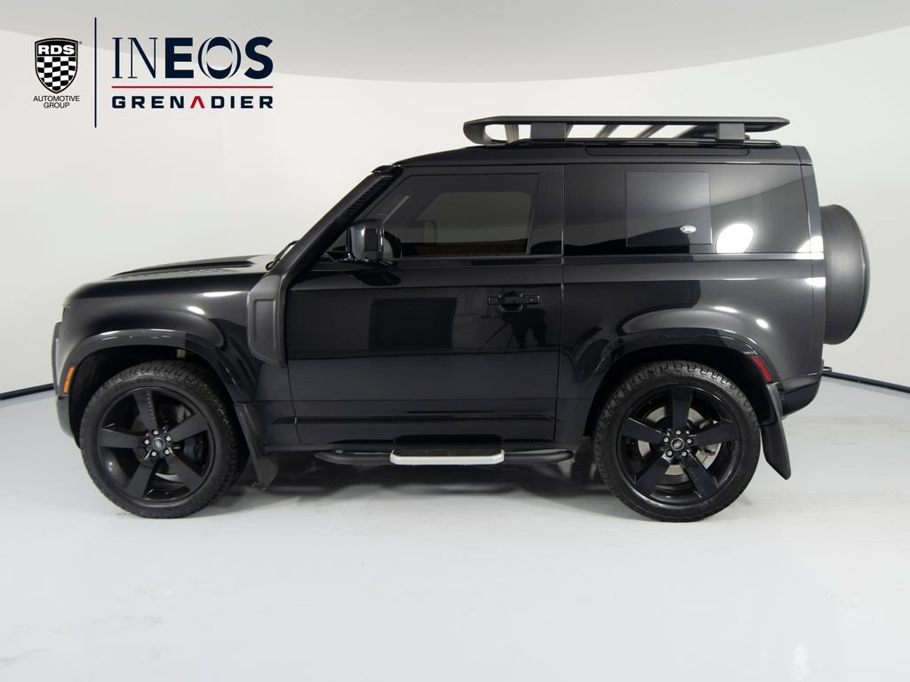 Used 2024 Land Rover Defender 90 X-Dynamic SE AWD/4WD image 8