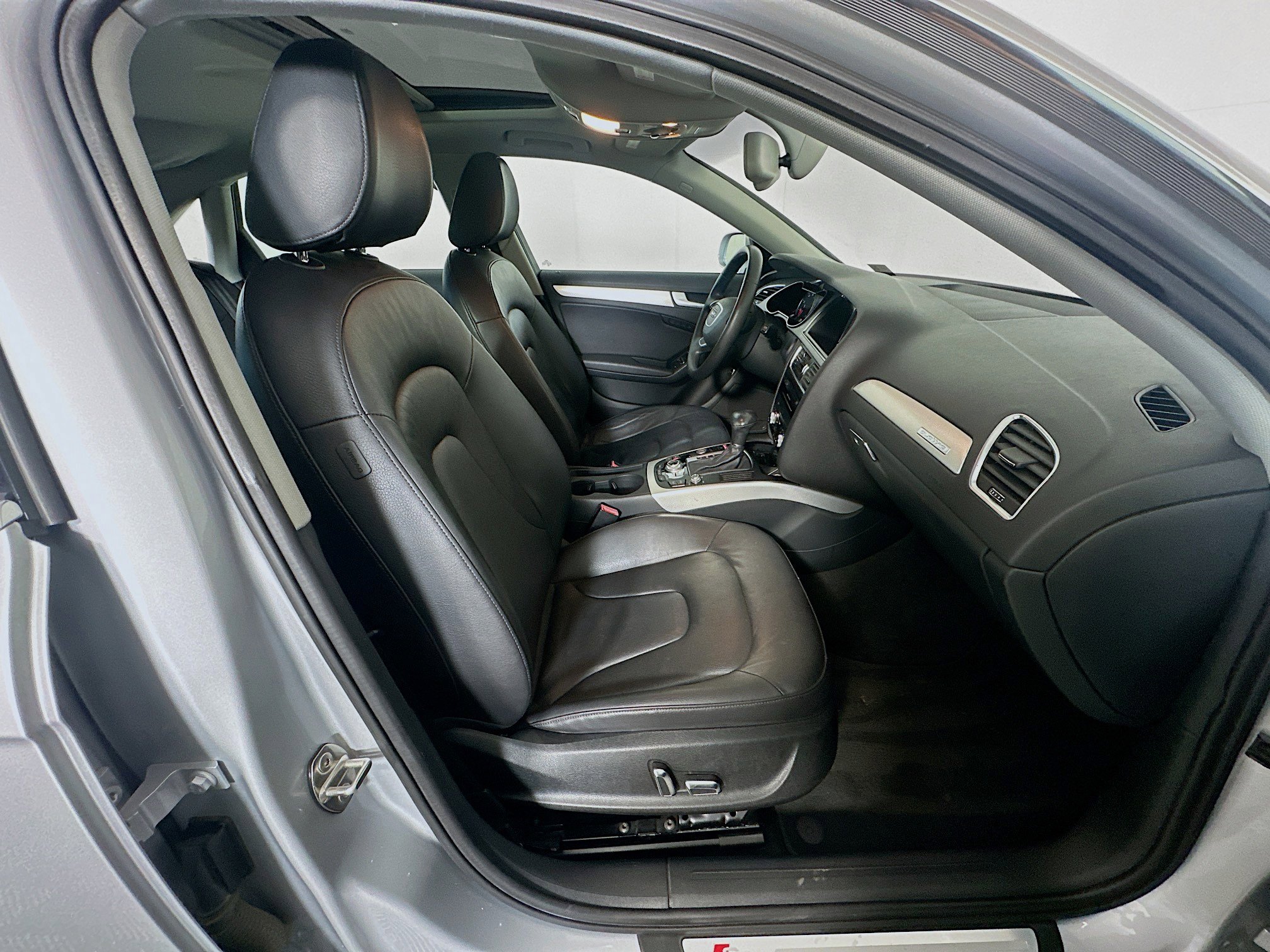 Used 2014 Audi A4 2.0T Premium Plus AWD/4WD image 32