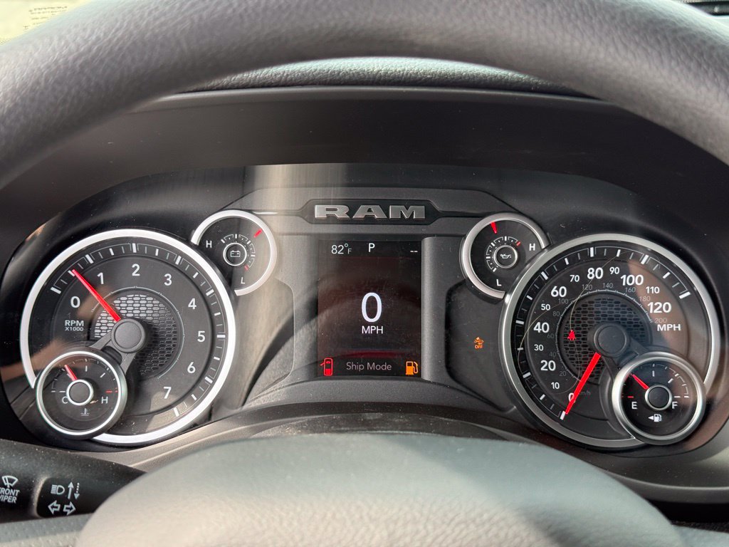 New 2026 RAM 1500 Big Horn AWD/4WD image 17
