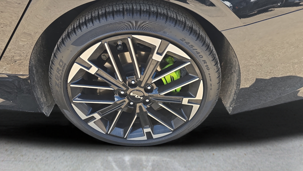 Used 2025 Kia K5 GT FWD image 31
