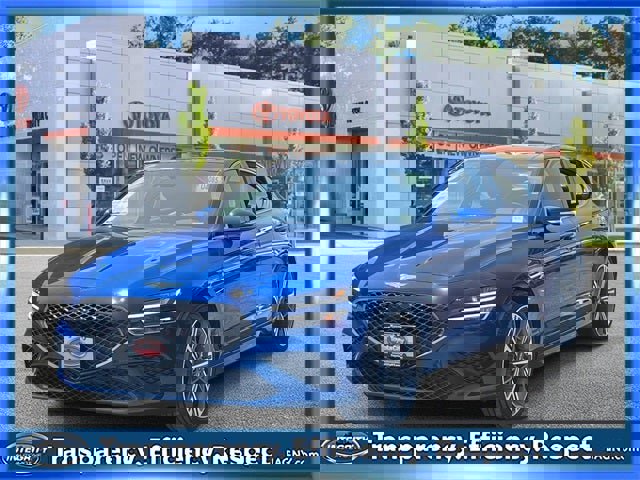 Used 2025 Genesis G70 2.5T w/ Sport Prestige Package image 4