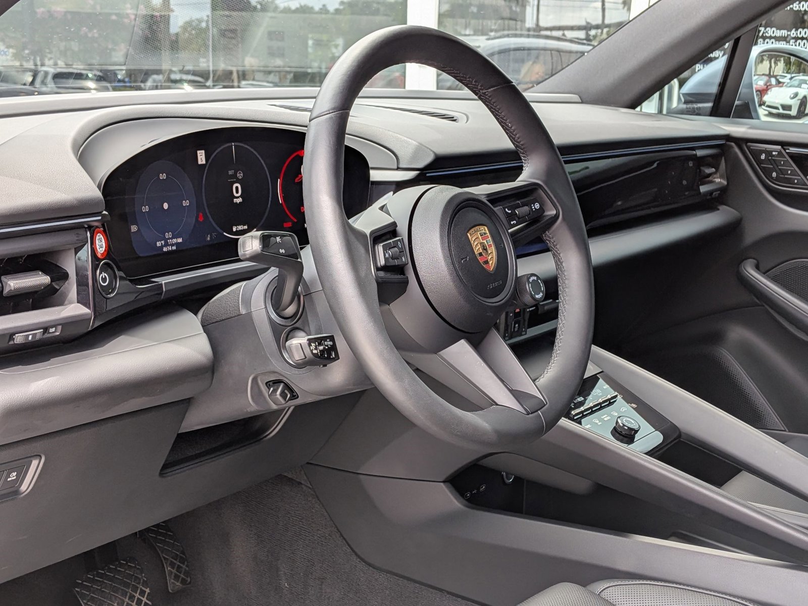 Certified 2025 Porsche Macan Electric RWD image 4
