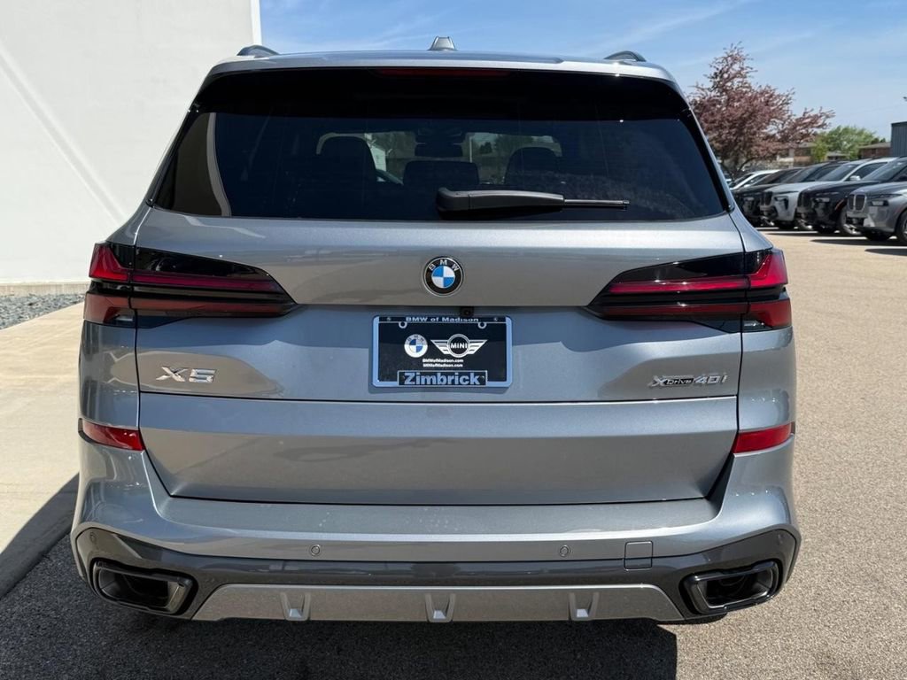 Used 2026 BMW X5 xDrive40i AWD/4WD image 4
